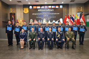พิธีปิดการศึกษาหลักสูตรภาษาไทยสำหรับนายทหารต่างประเทศ รุ่นที่ ๔๕
