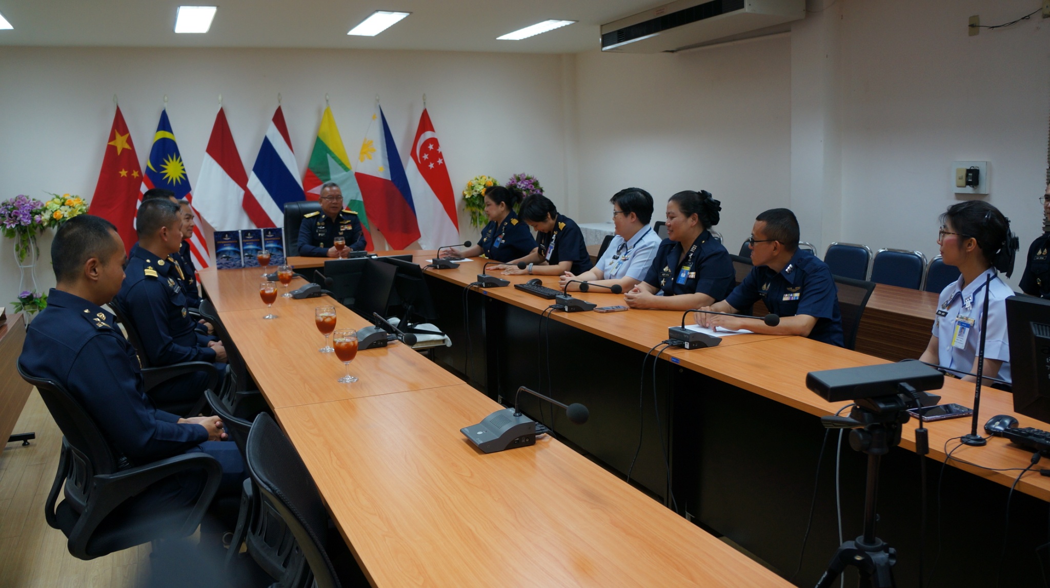 LINE ALBUM สงกรานต ป66 3